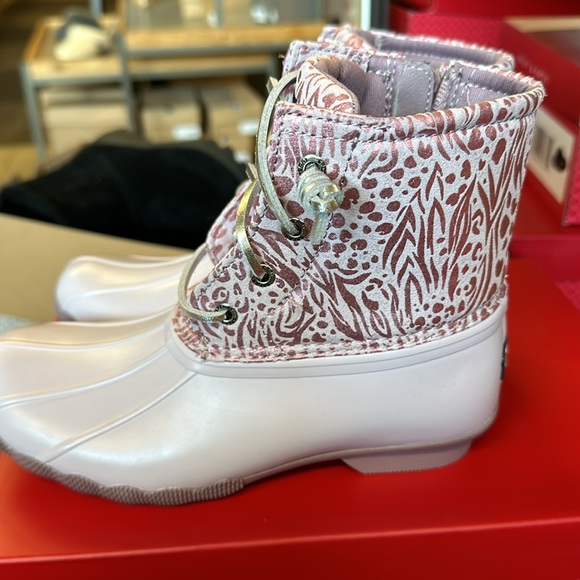 Sperry boots - Picture 3 of 4